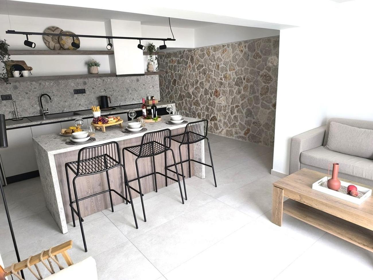 Valantina'S & Mannouel Lardos Luxury Villas Bagian luar foto