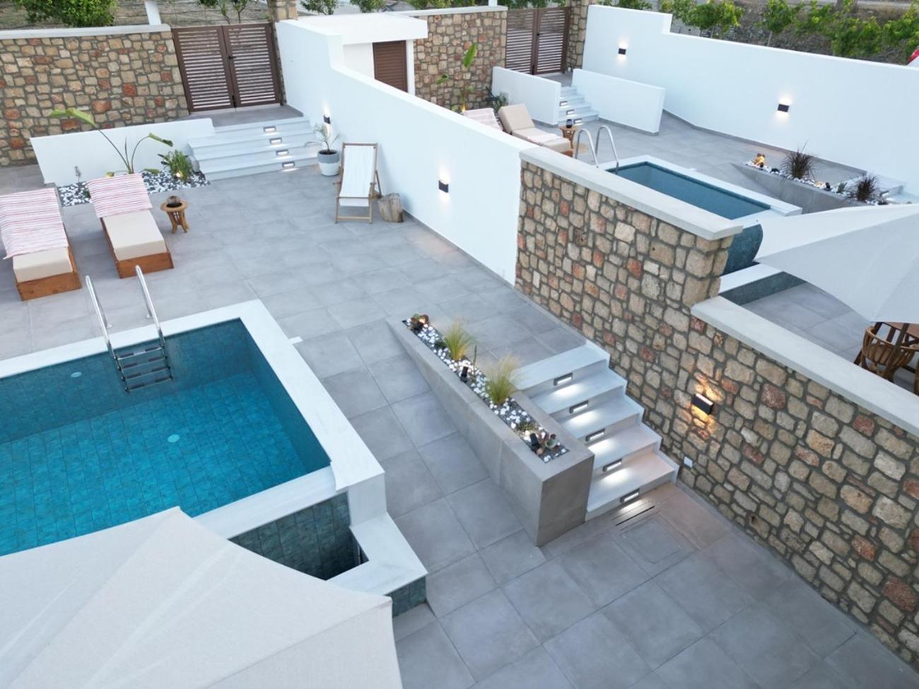 Valantina'S & Mannouel Lardos Luxury Villas Bagian luar foto