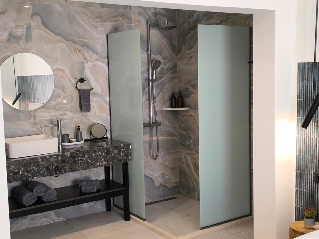 Valantina'S & Mannouel Lardos Luxury Villas Bagian luar foto