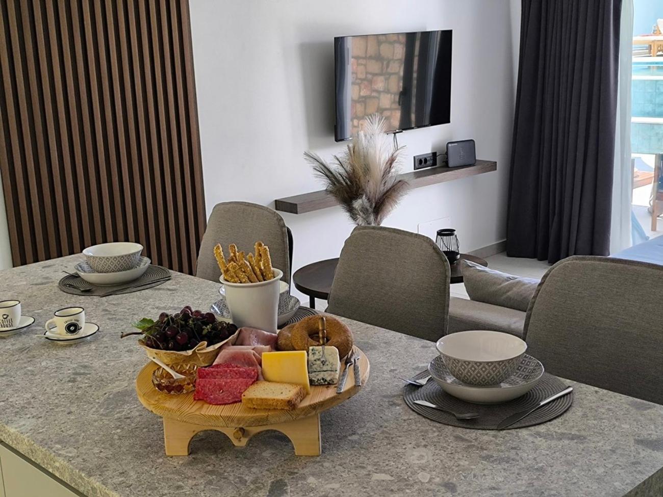 Valantina'S & Mannouel Lardos Luxury Villas Bagian luar foto