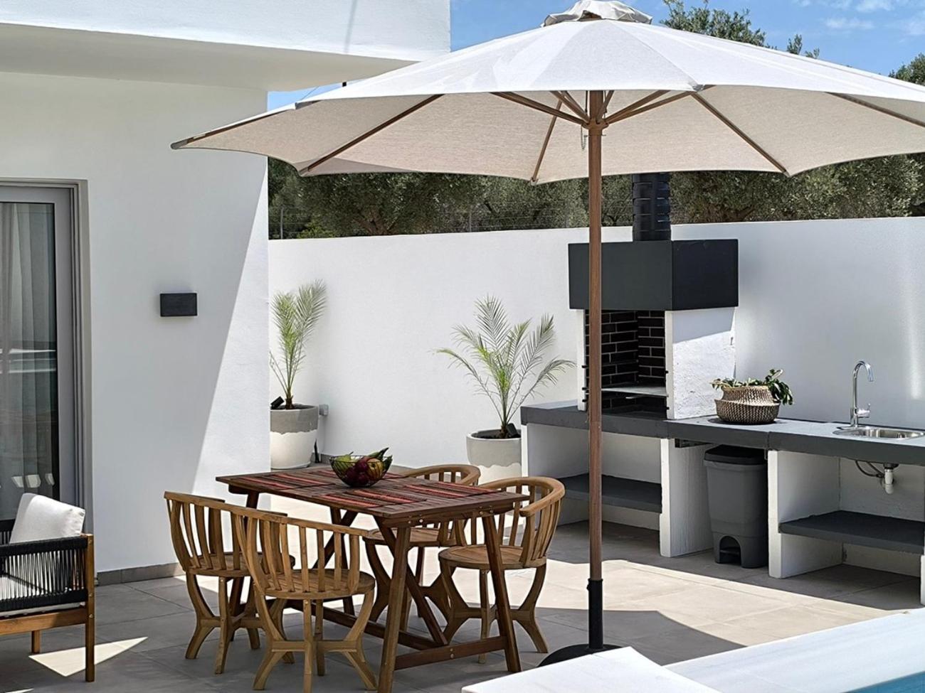Valantina'S & Mannouel Lardos Luxury Villas Bagian luar foto